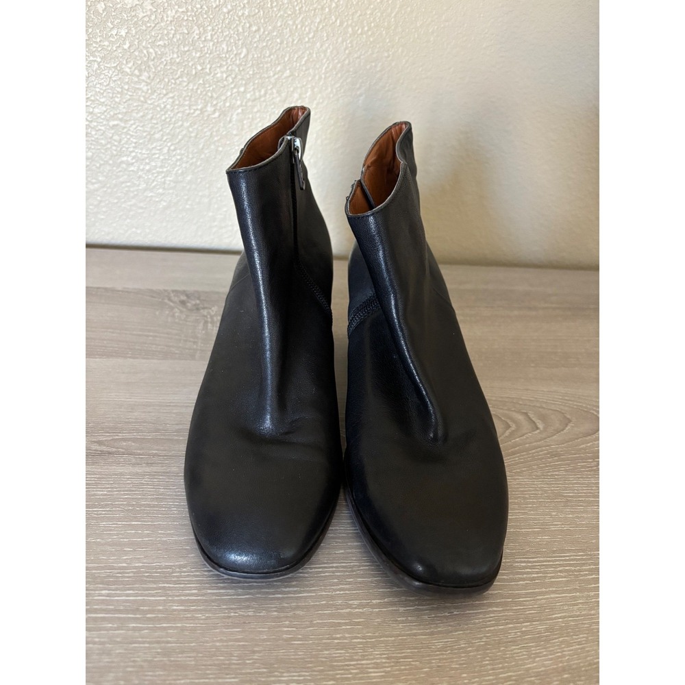 Lucky Womens 6.5M Black Leather Side Zip Block‎ Heel Ankle Boots Whimsigoth Moto - Picture 4 of 8